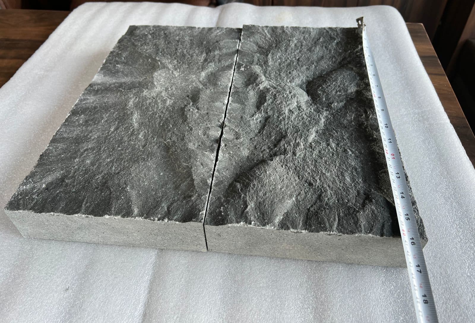 Lava Black Rockface - alternate view